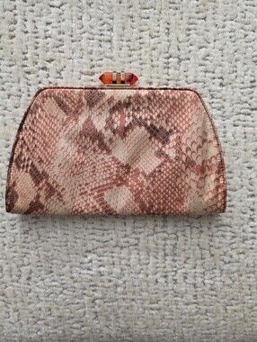 Banana Republic Faux Snakeskin Clutch Purse Brown Tan Tortoise Clasp